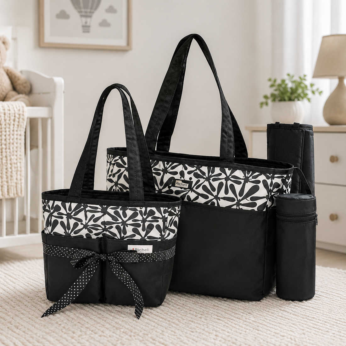 TINNIES DIAPER BAG – BLACK SMART & SPACIOUS