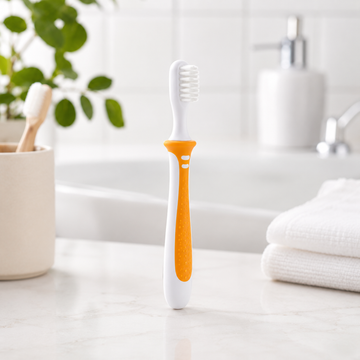 PIGEON CHILDREN TRAINING TOOTHBRUSH LESSON 2 – ORANGE