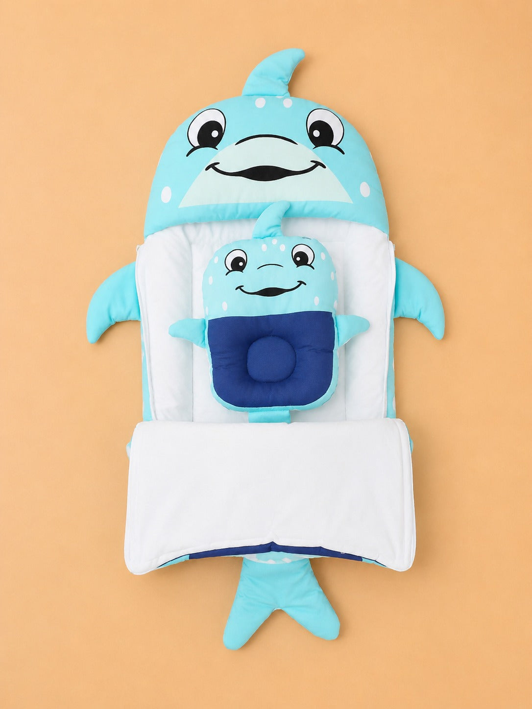 HAPPIMUMS CHARACTER CUDDLY CARRY NEST WITH PILLOW - BLUE LITTLE SHARK