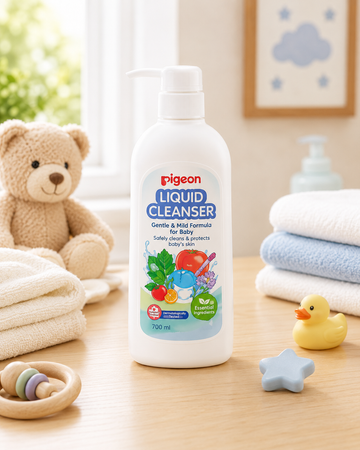 PIGEON BOTTLE & FRUITS CLEANSER – 700ML