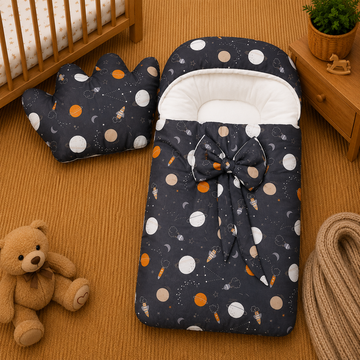 PREMIUM BABY HOODED SLEEPING BAG SET – SPACE ADVENTURE PRINT DESIGN (CHARCOAL GREY)
