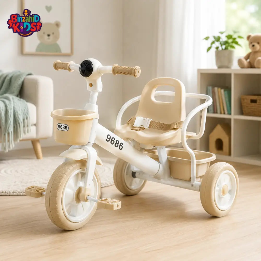 CLASSIC KIDS PEDAL TRICYCLE WITH BASKET - WHITE