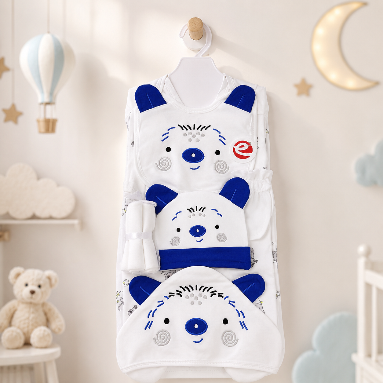 PREMIUM NEWBORN BABY STARTER GIFT SET – CUTE TEDDY BEAR DESIGN (WHITE & ROYAL BLUE)