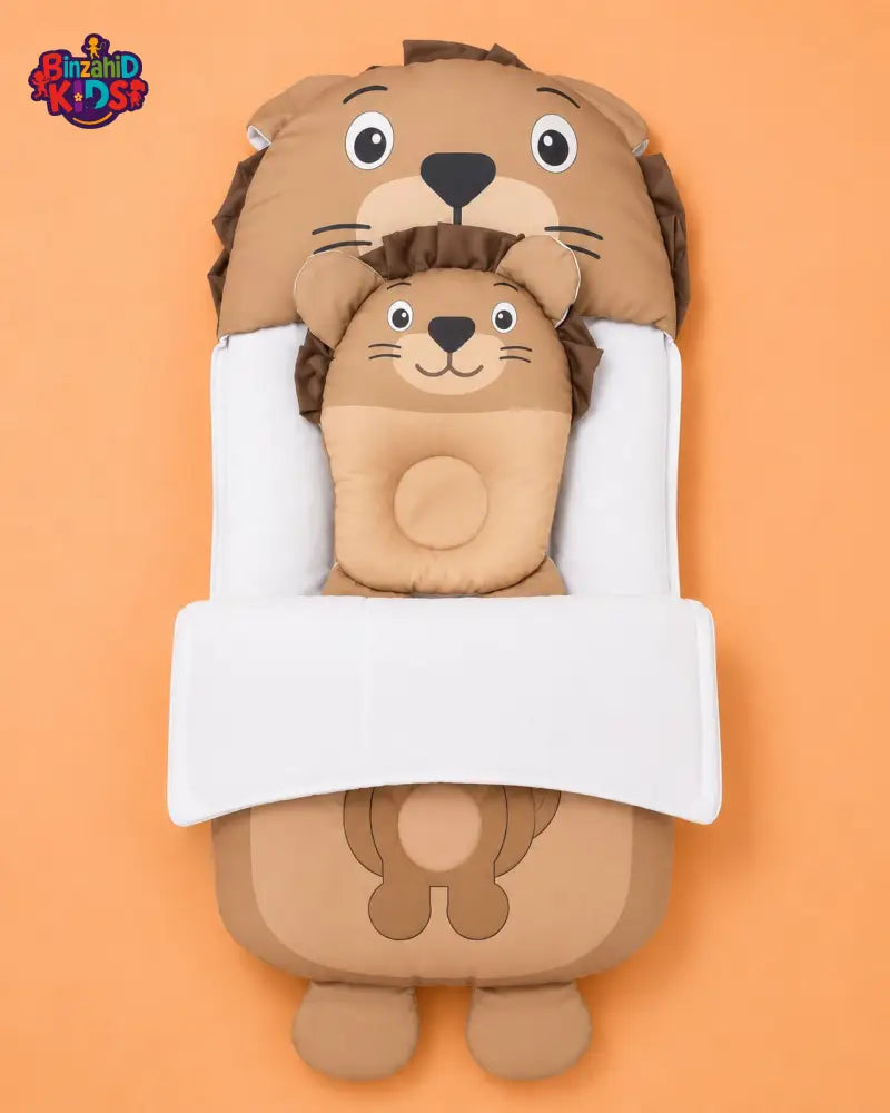 HAPPIMUMS CHARACTER CUDDLY CARRY NEST WITH PILLOW - BROWN LION