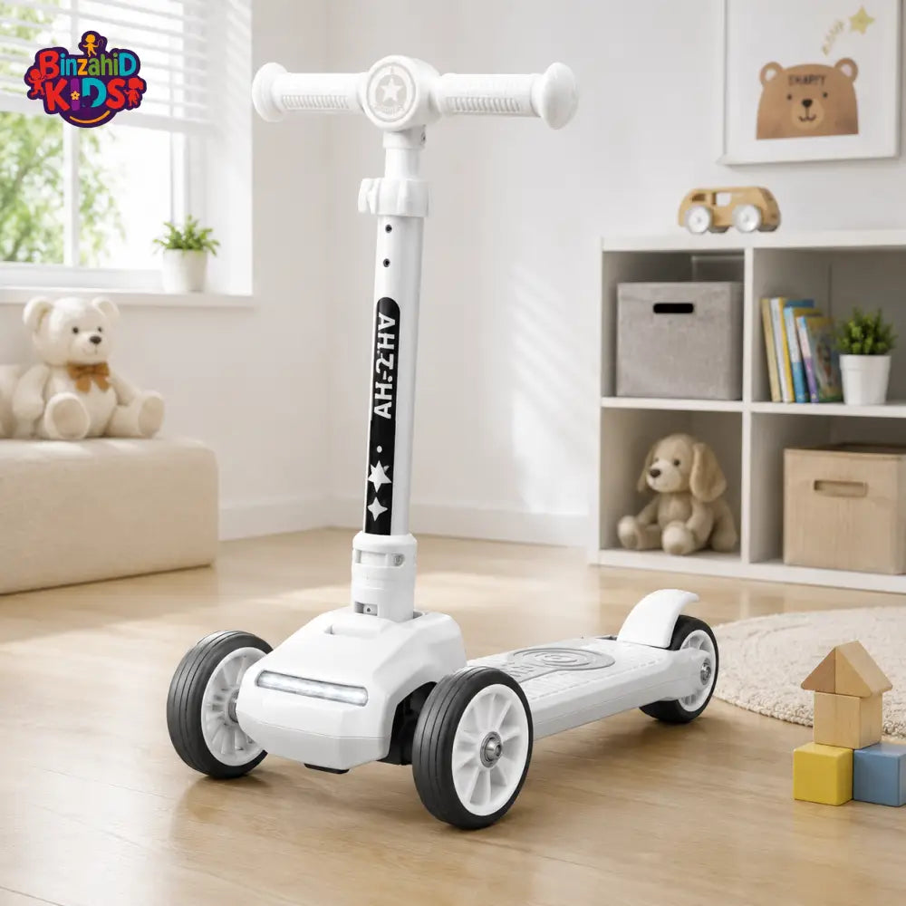 KIDS 3-WHEEL LED FOLDABLE SCOOTER WITH ADJUSTABLE HANDLE - WHITE
