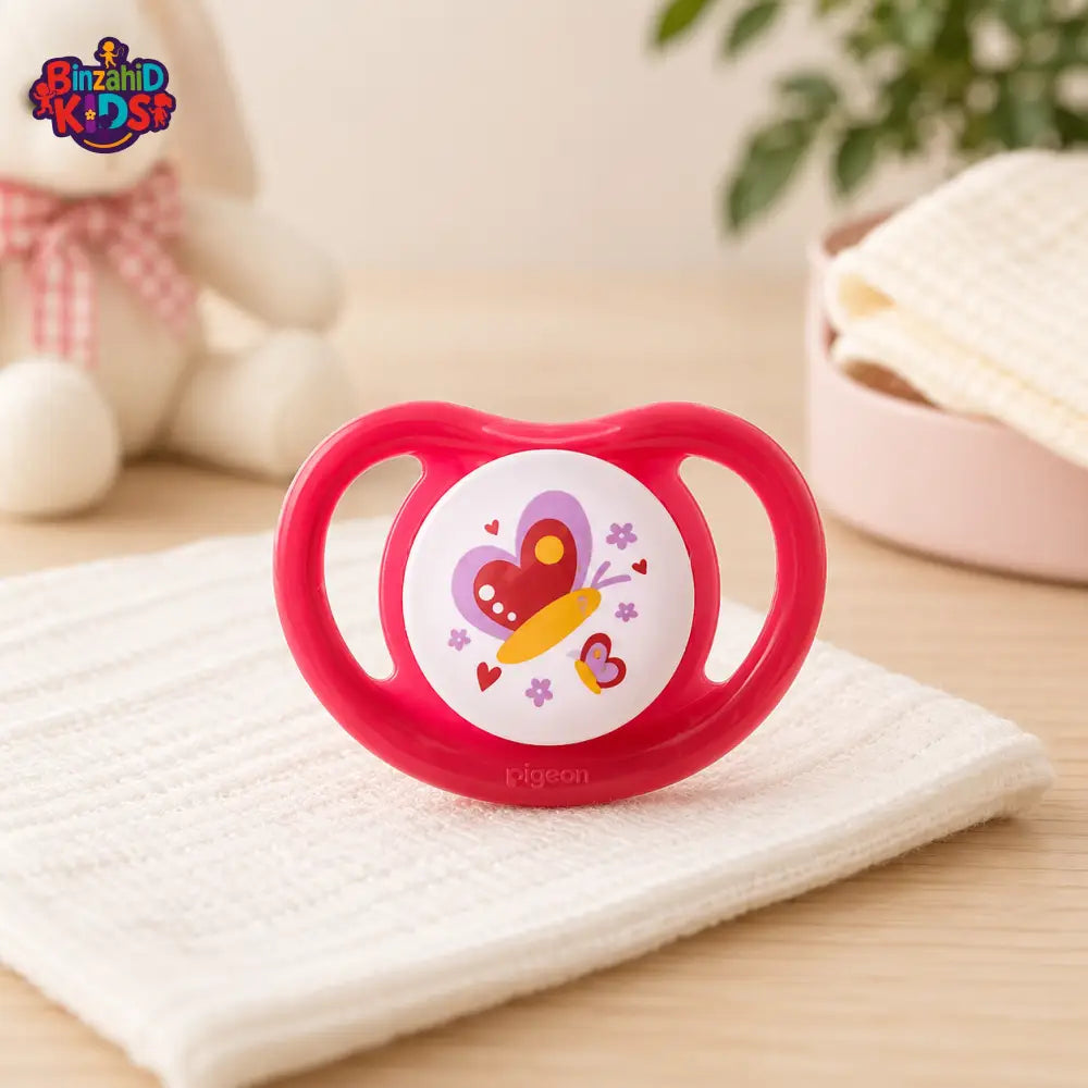 PIGEON BABY PACIFIER – BUTTERFLY MOTIF (12–36 MONTHS)