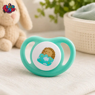 PIGEON BABY PACIFIER – HEDGEHOG MOTIF (6–18 MONTHS)