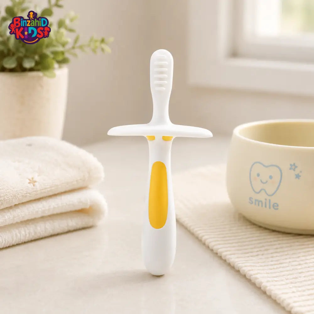 PIGEON CHILDREN TRAINING TOOTHBRUSH LESSON 1 – YELLOW