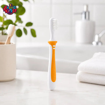 PIGEON CHILDREN TRAINING TOOTHBRUSH LESSON 2 – ORANGE
