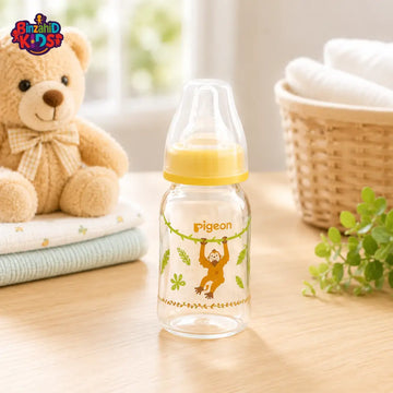 PIGEON COMPACT FLEXIBLE BABY BOTTLE – 0+ MONTHS