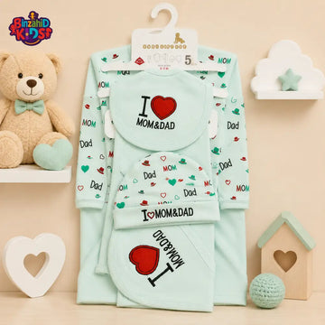 SOPHIE & STEPHIE 5 PCS NEWBORN BABY GIFT SET – I LOVE MOM & DAD DESIGN (MINT GREEN)